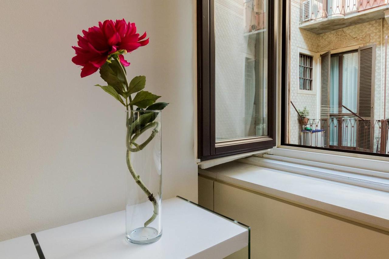 Joivy Lovely Flat For 5 Close To Sforzesco Castle Милан Экстерьер фото